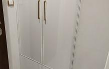 SZAFY  WNĘKOWE  Z  DRZWIAMI   OTWIERANYMI